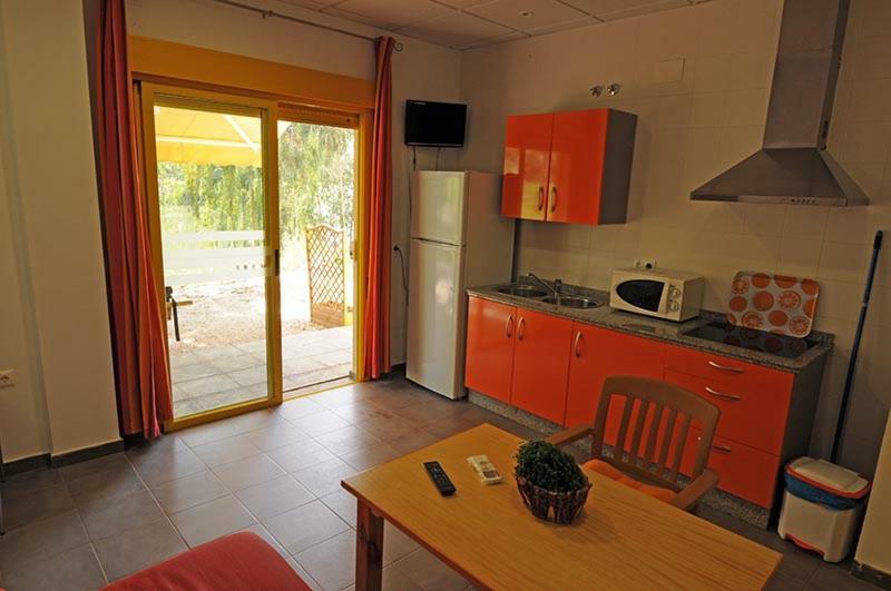 Apartamentos Villa Vacacional Castuera Exteriör bild