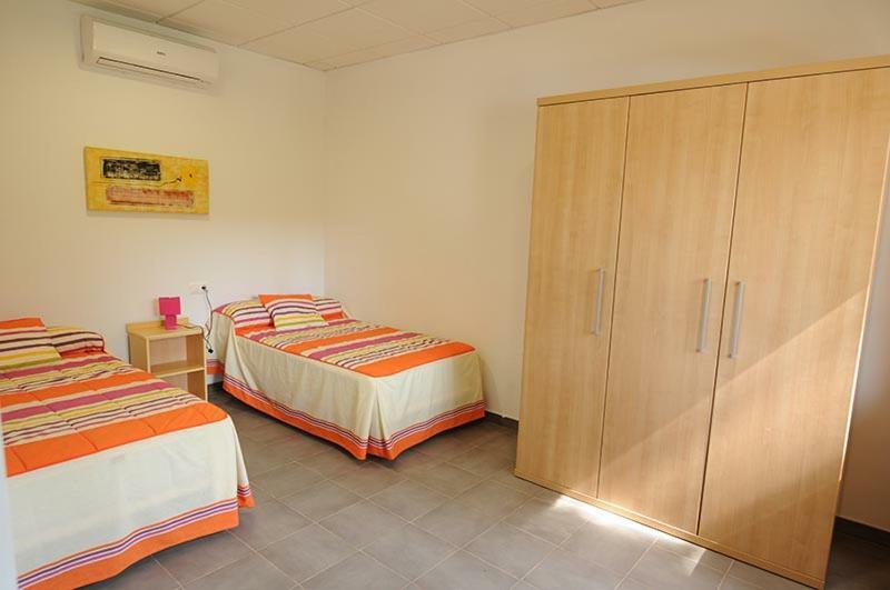 Apartamentos Villa Vacacional Castuera Exteriör bild