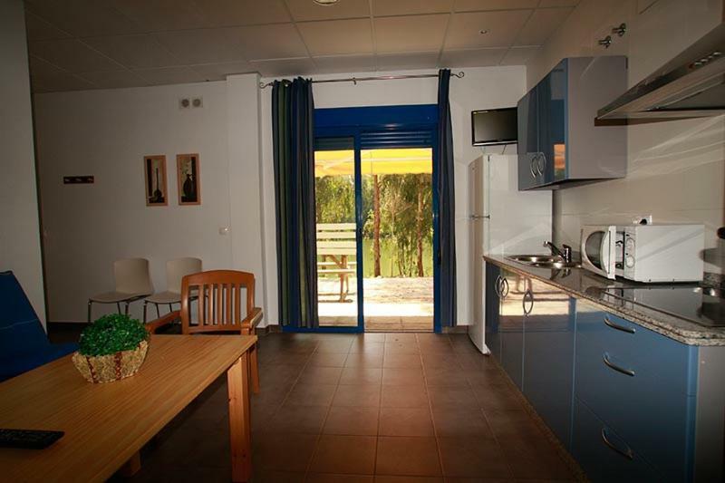 Apartamentos Villa Vacacional Castuera Exteriör bild